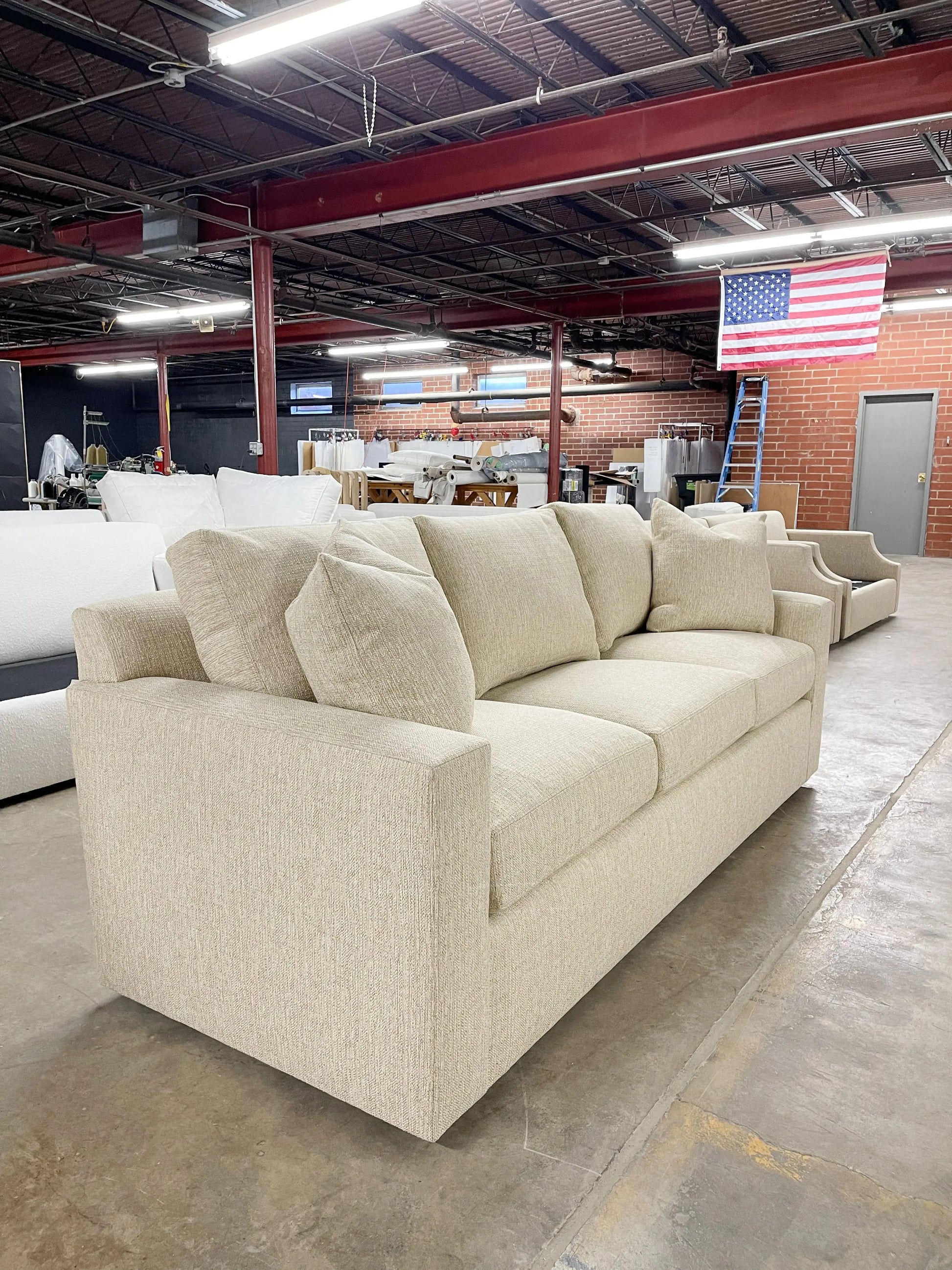 STANDARD TRACK ARM U SECTIONAL cpb_product HENDRICKS