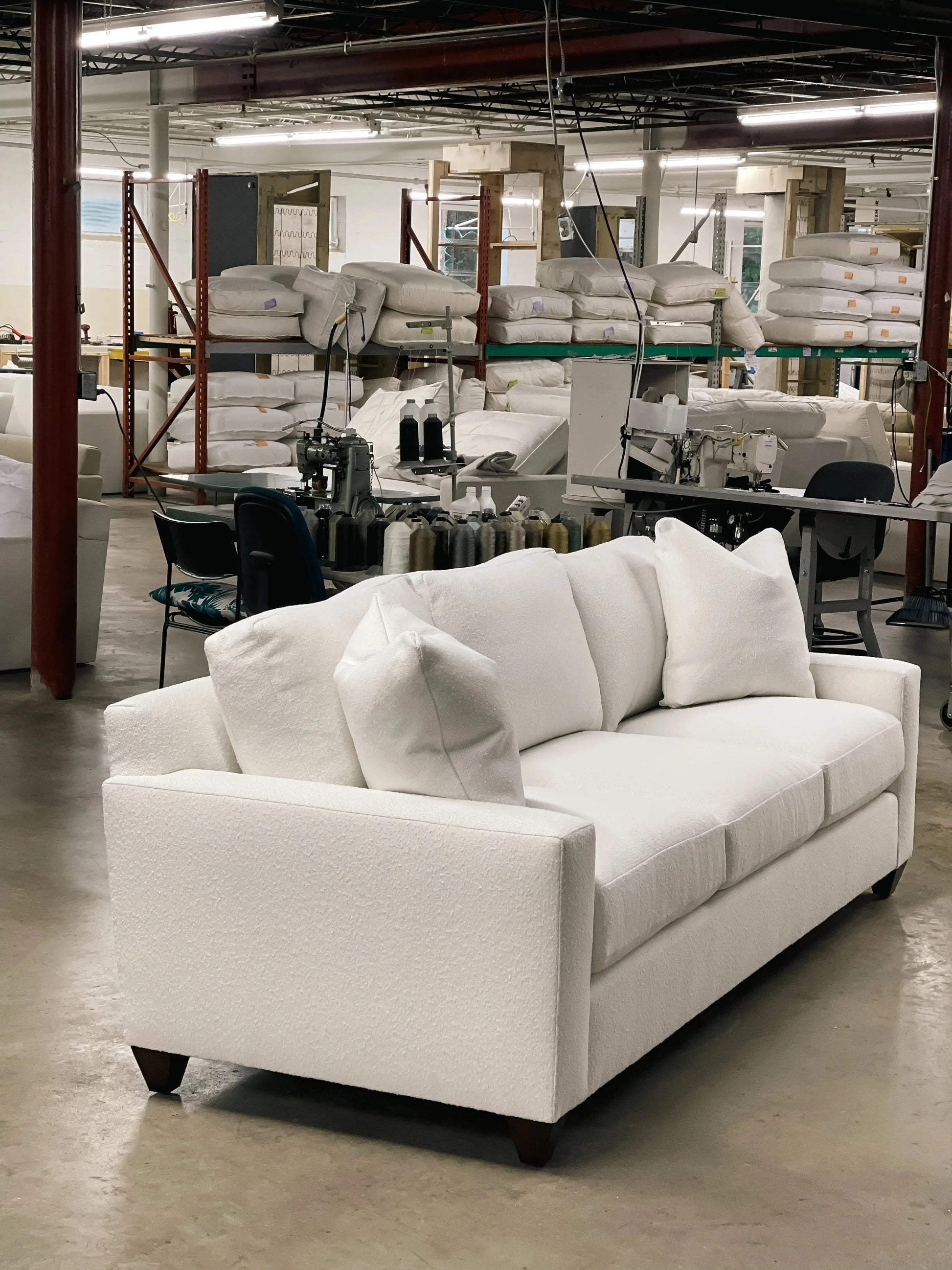 STANDARD TRACK ARM SOFA cpb_product HENDRICKS